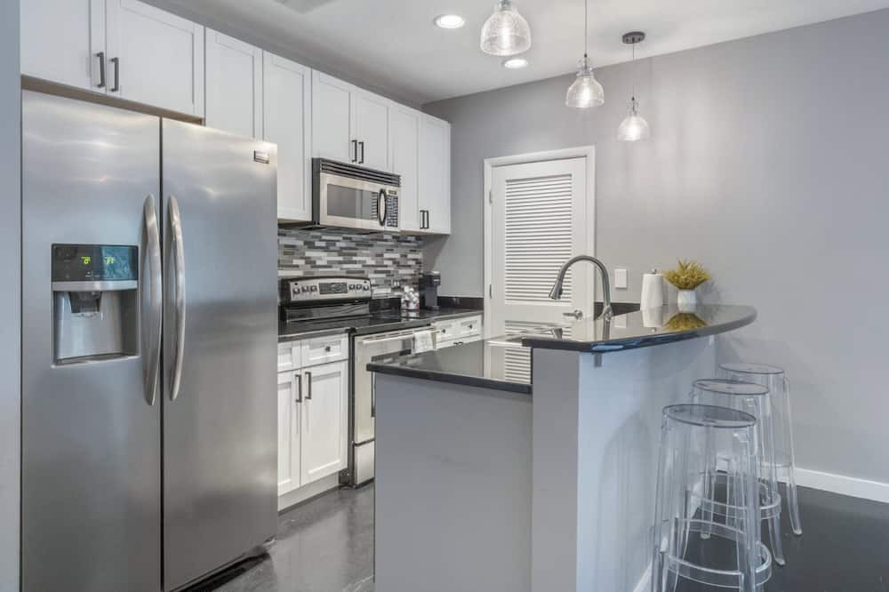 Photo of Kitchen in South Eola
