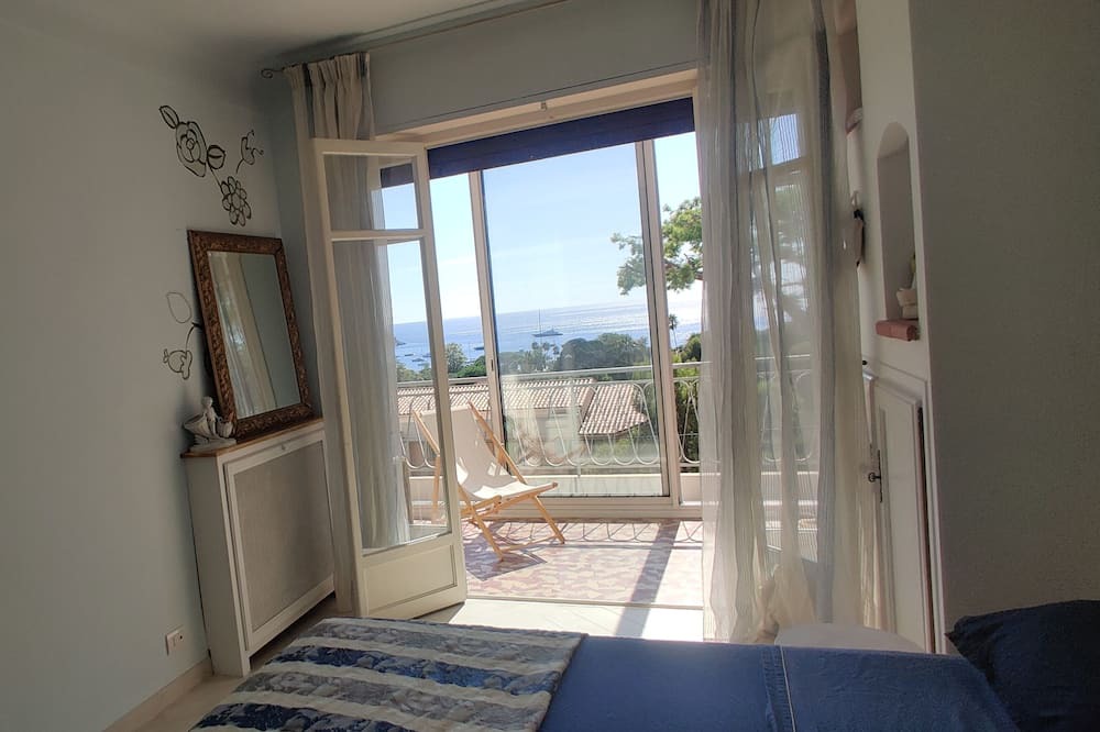 Photo of Bedroom in Villefranche-sur-Mer