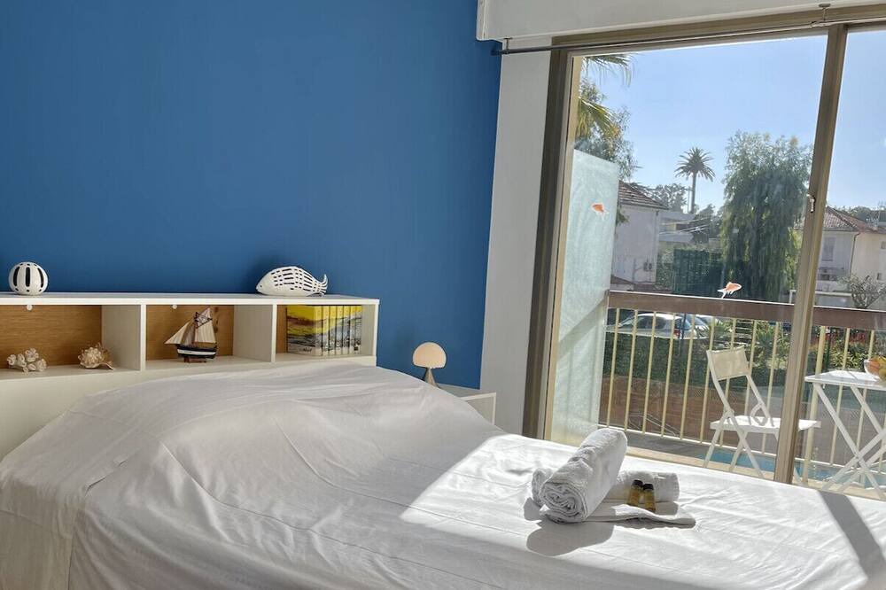 Photo of Bedroom in Cap-d'Antibes