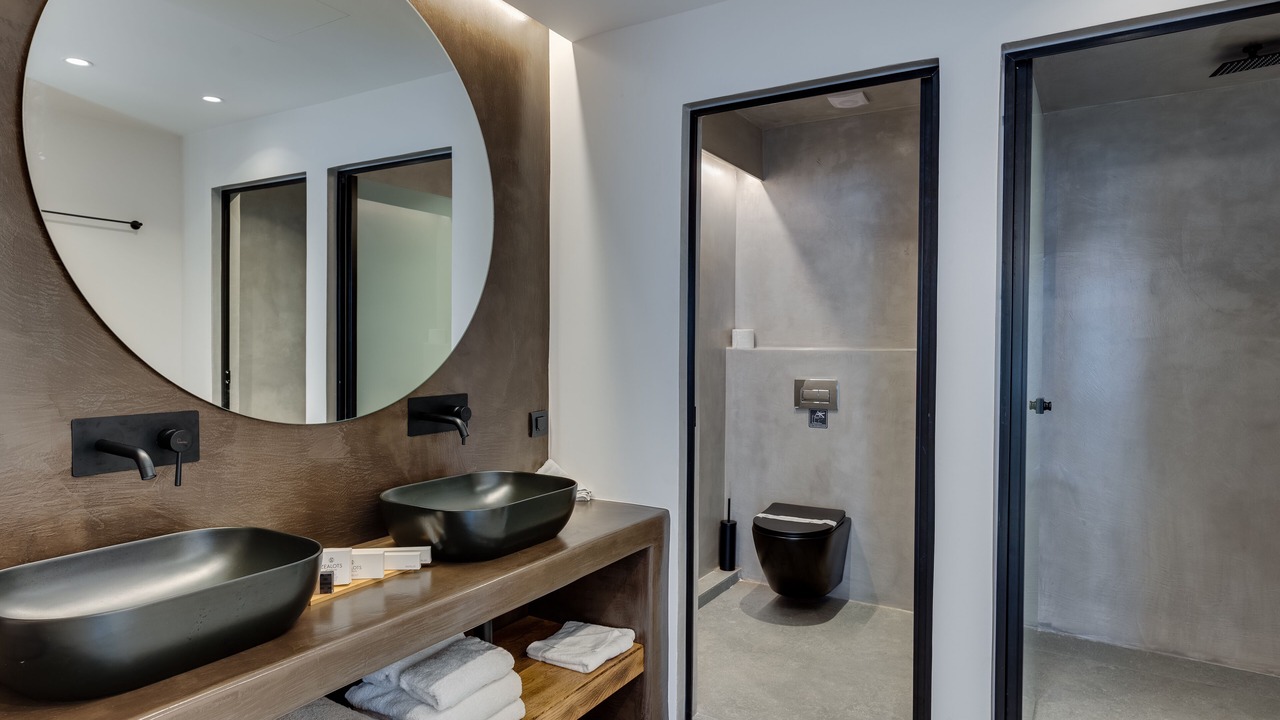 Photo of Bathroom in Pyrgos