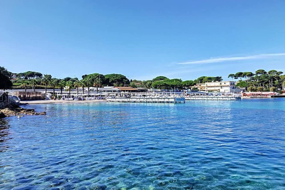 Photo of Others in Juan-les-Pins