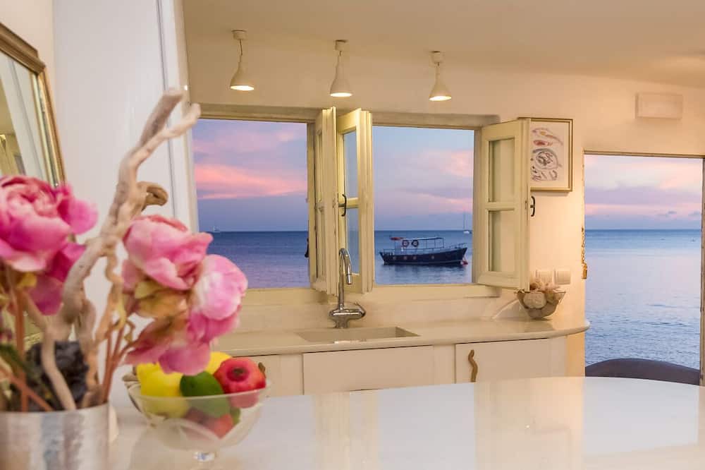 Photo of Bedroom in Akrotiri