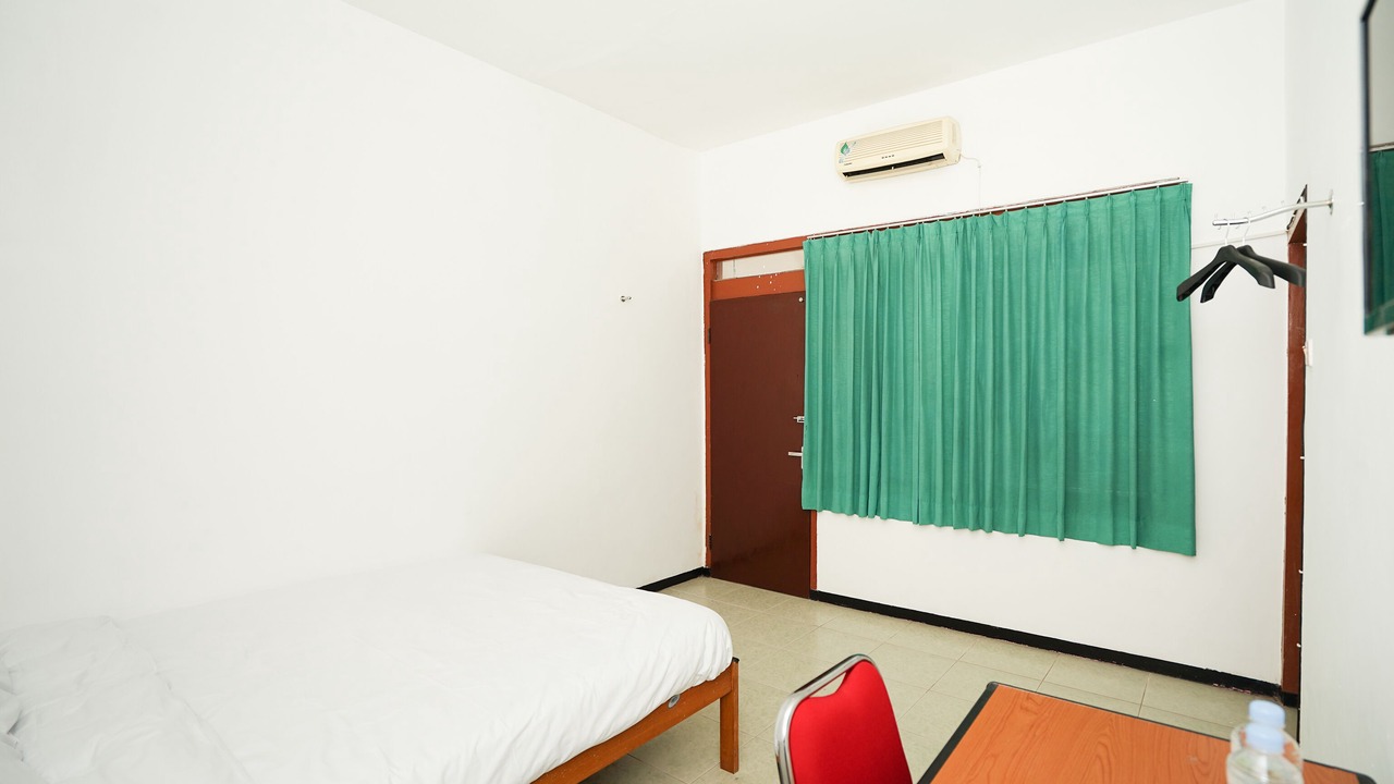Photo of Bedroom in Surabaya