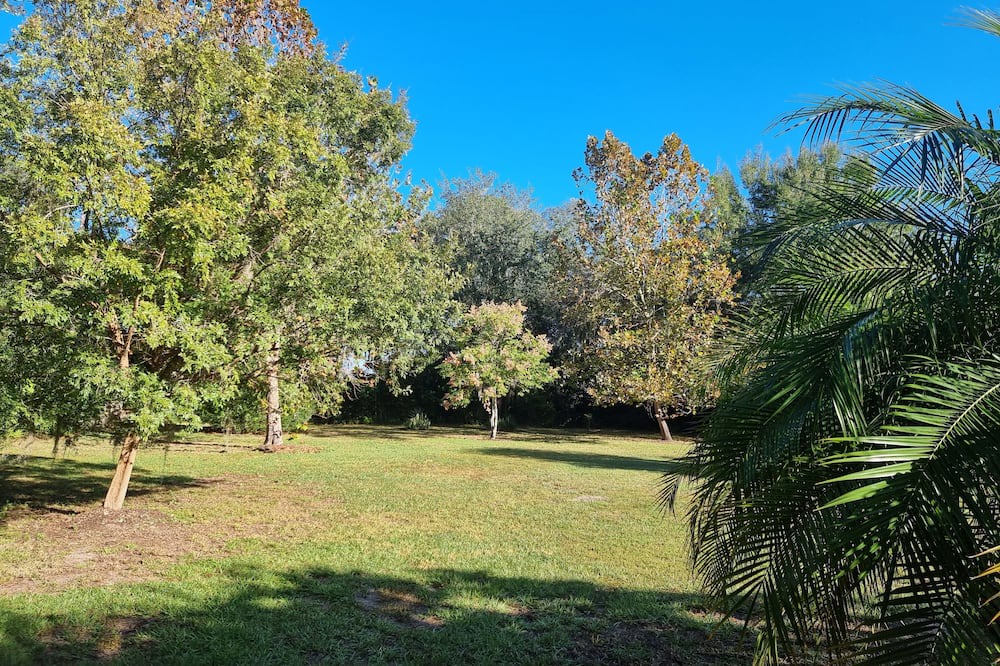 Photo of Others in Doral Woods