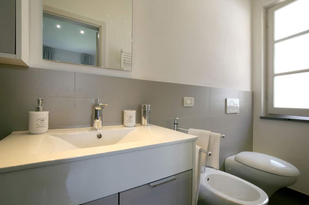 Photo of Bathroom in Pietrasanta