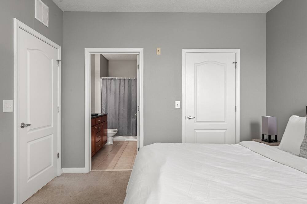 Photo of Bedroom in Kissimmee