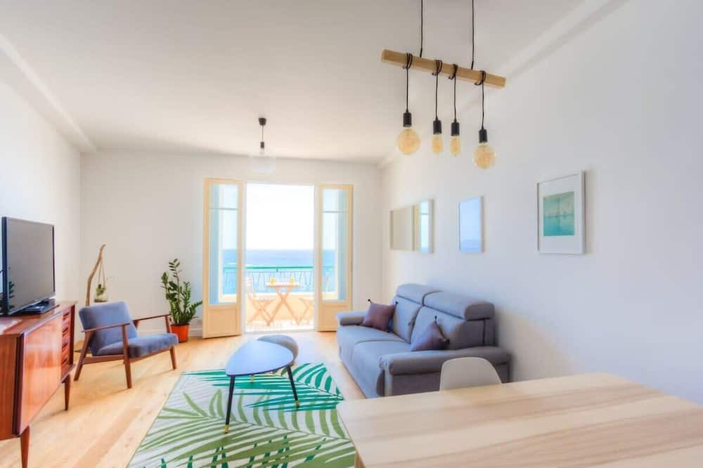 Photo of Livingroom in La Californie