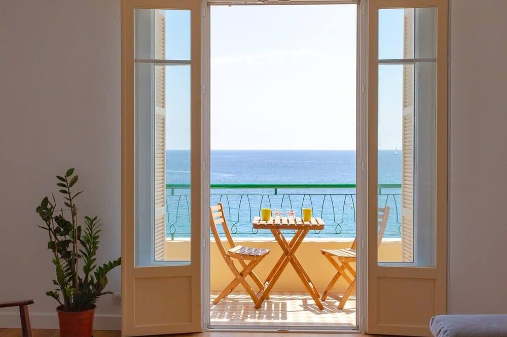 Photo of Patio Balcony in La Californie