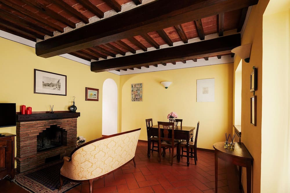Photo of Livingroom in Camucia