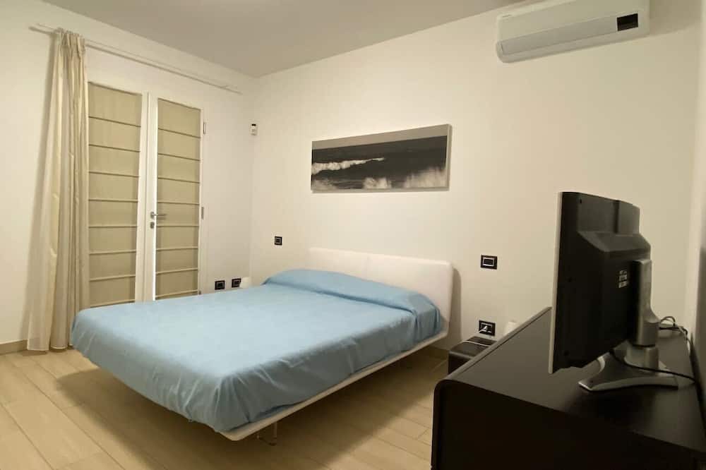 Photo of Bedroom in Marina di Campo