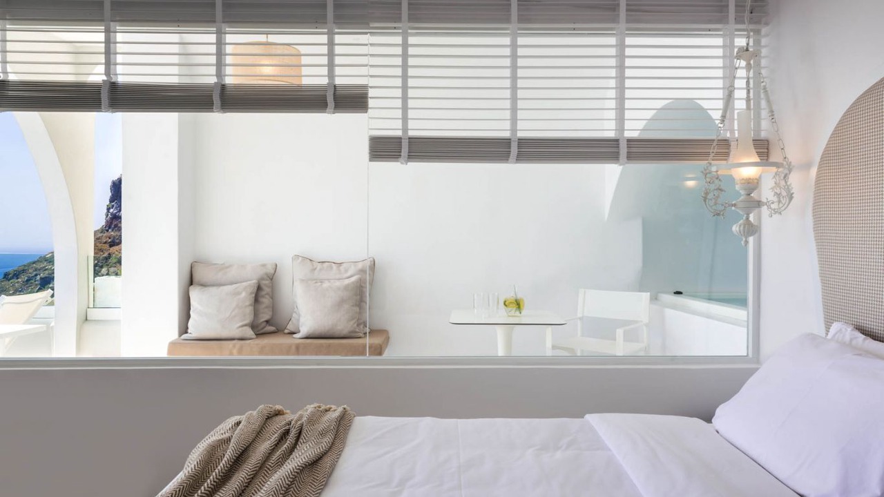 Photo of Bedroom in Fira