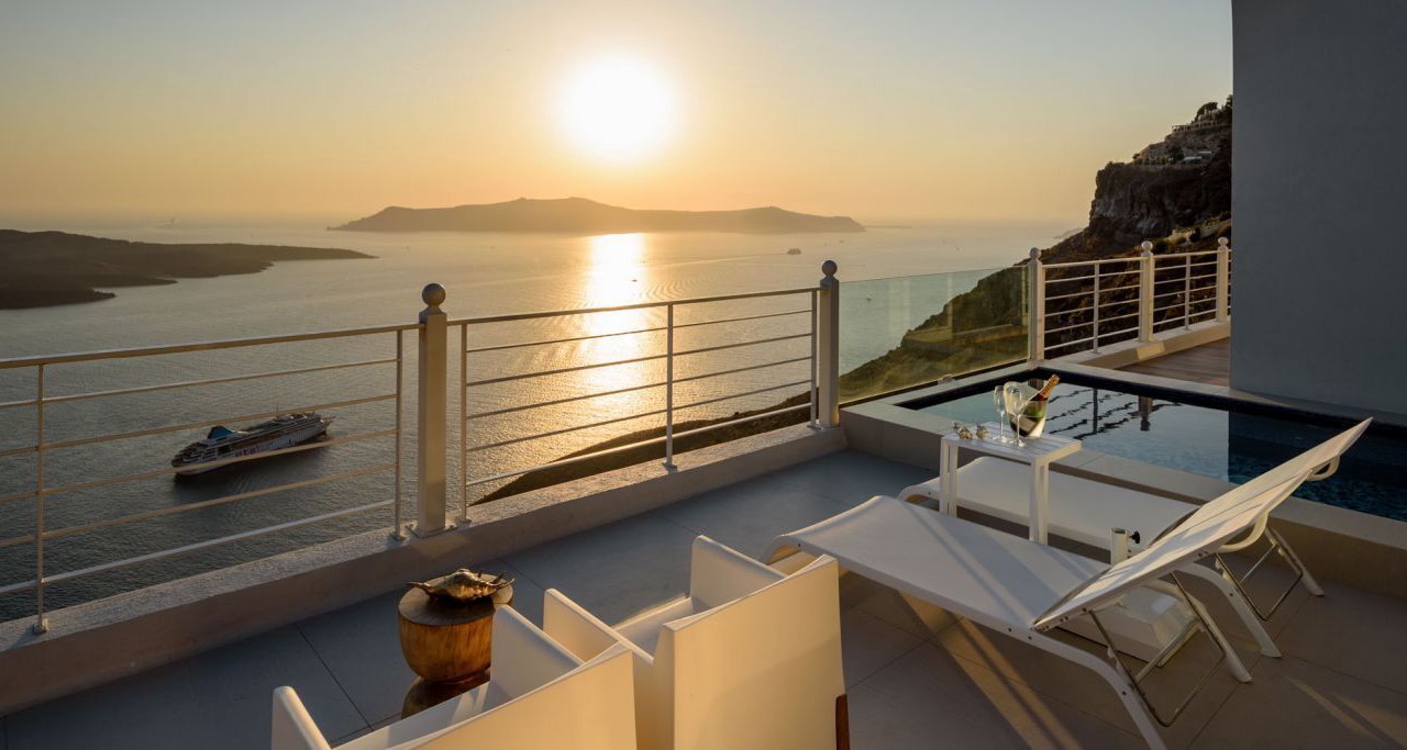 Photo of Outdoor in Fira