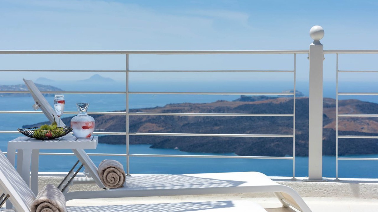 Photo of Outdoor in Fira
