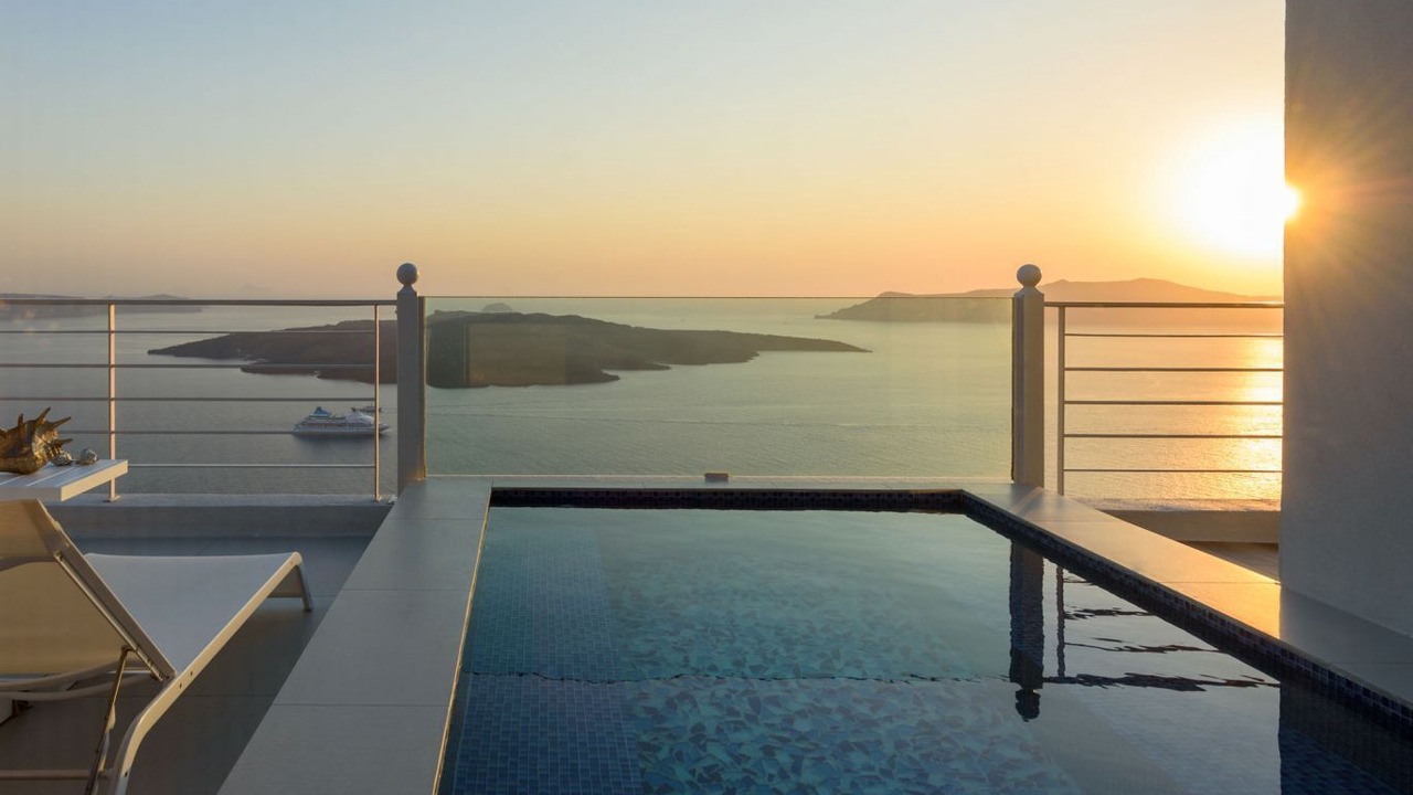Photo of Outdoor in Fira