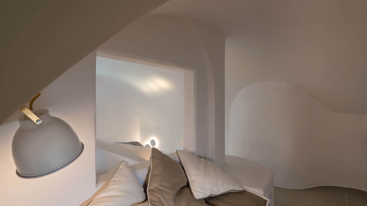 Photo of Bedroom in Fira