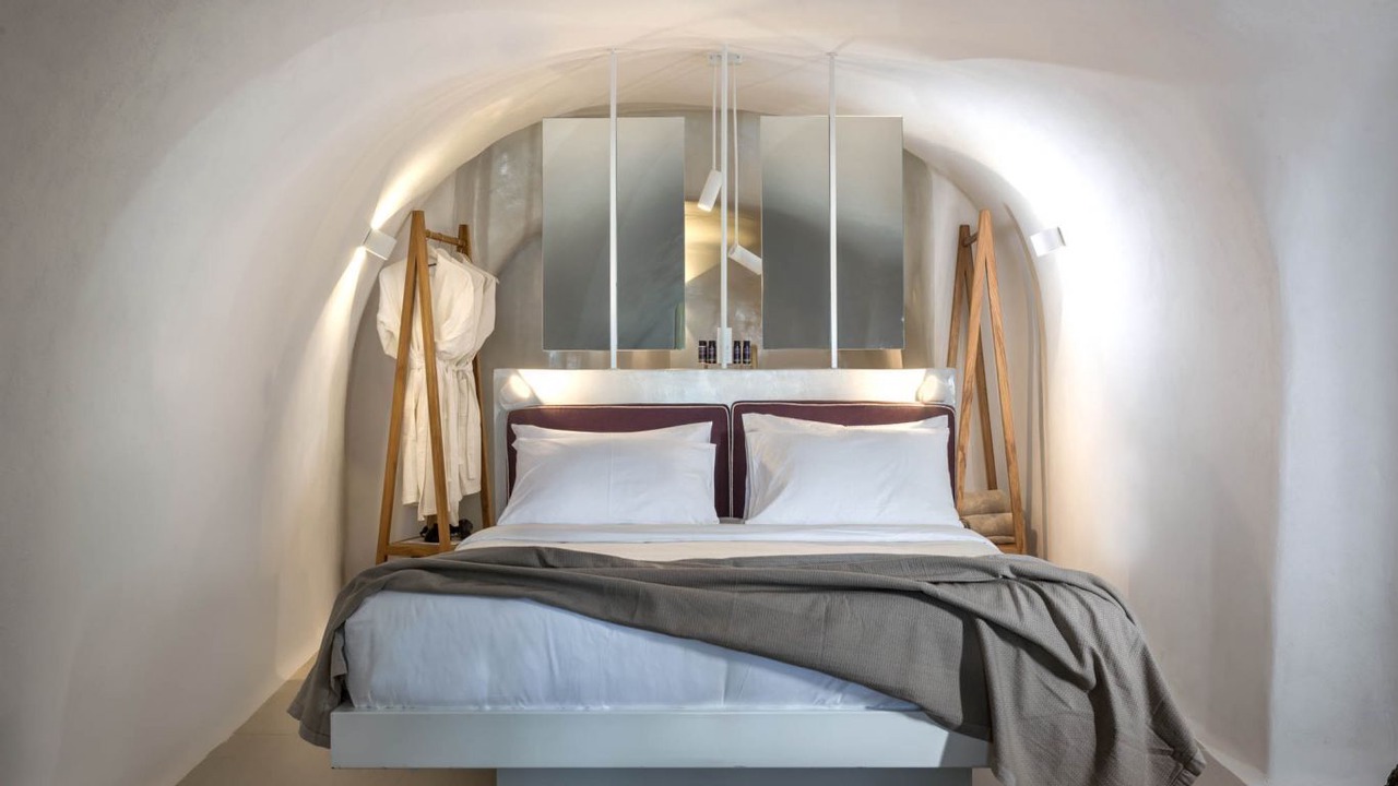 Photo of Bedroom in Fira