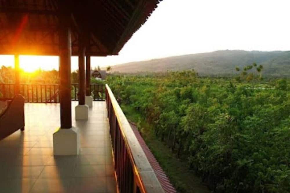 Photo of Patio Balcony in Dencarik