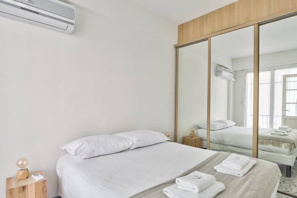 Photo of Bedroom in La Madeleine