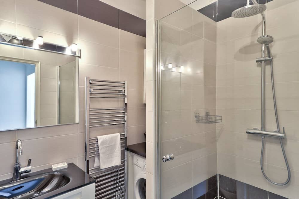 Photo of Bathroom in La Madeleine