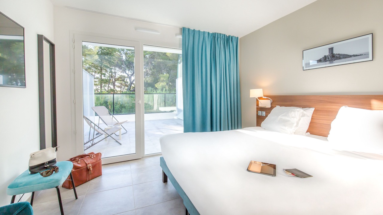 Photo of Bedroom in Boulouris-sur-Mer