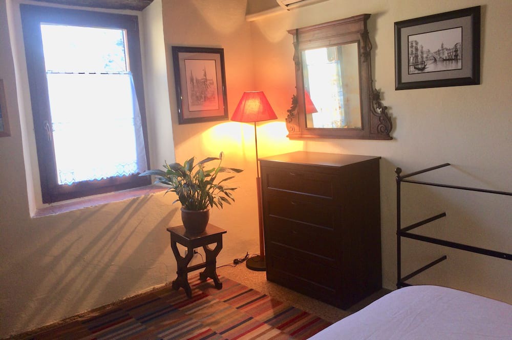 Photo of Bedroom in Sant'Andrea di Compito
