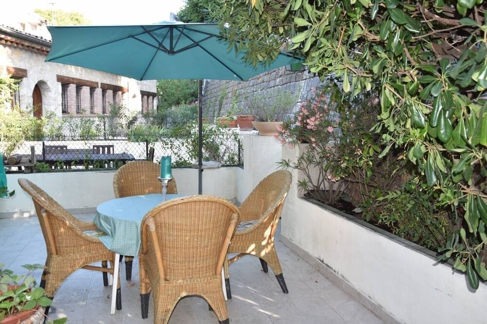 Photo of Patio Balcony in Vence