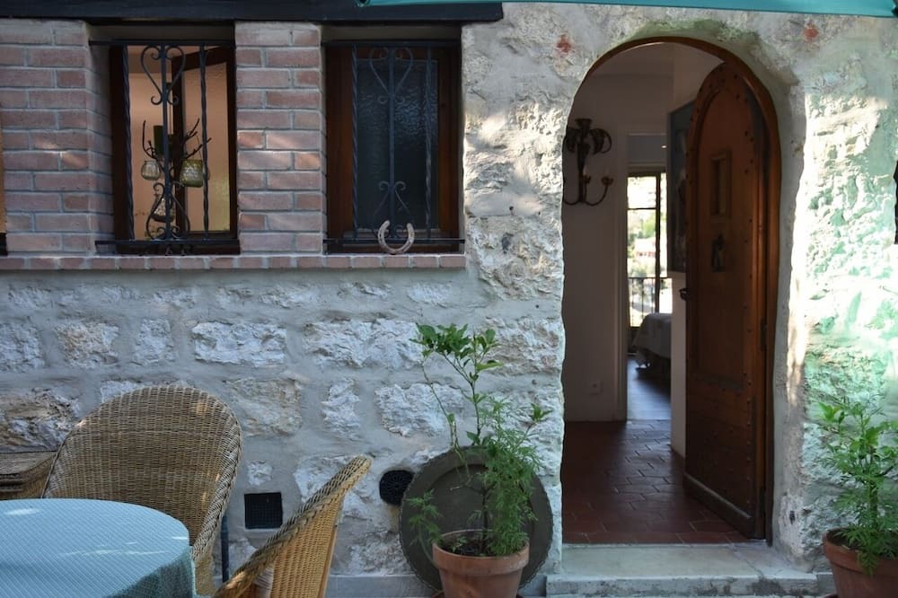 Photo of Patio Balcony in Vence