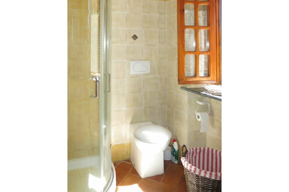 Photo of Bathroom in Orciatico