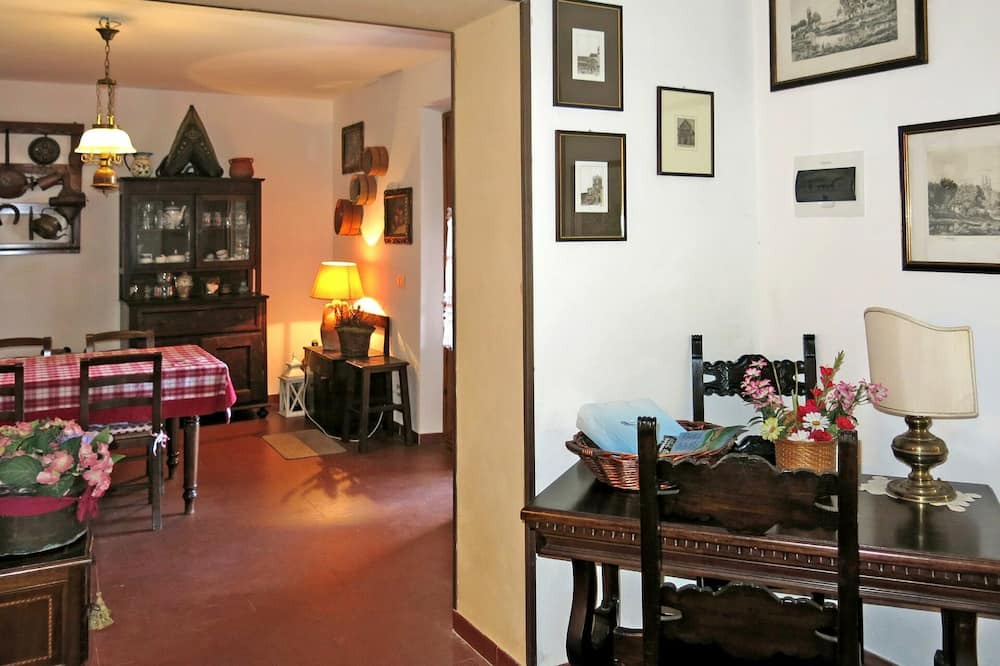 Photo of Bedroom in Orciatico