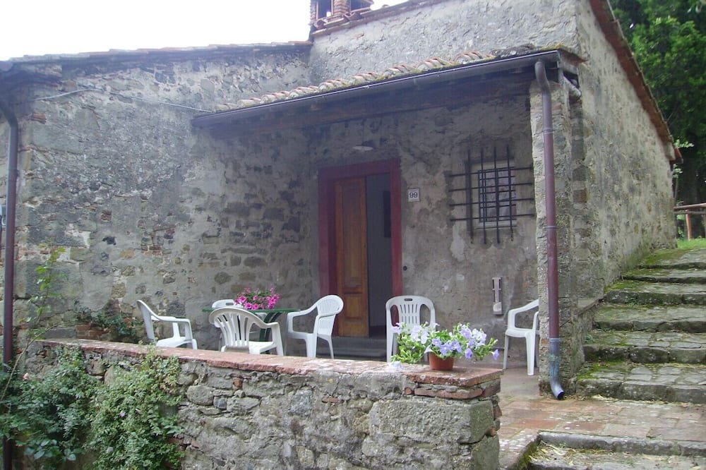 Photo of Patio Balcony in Petrognano