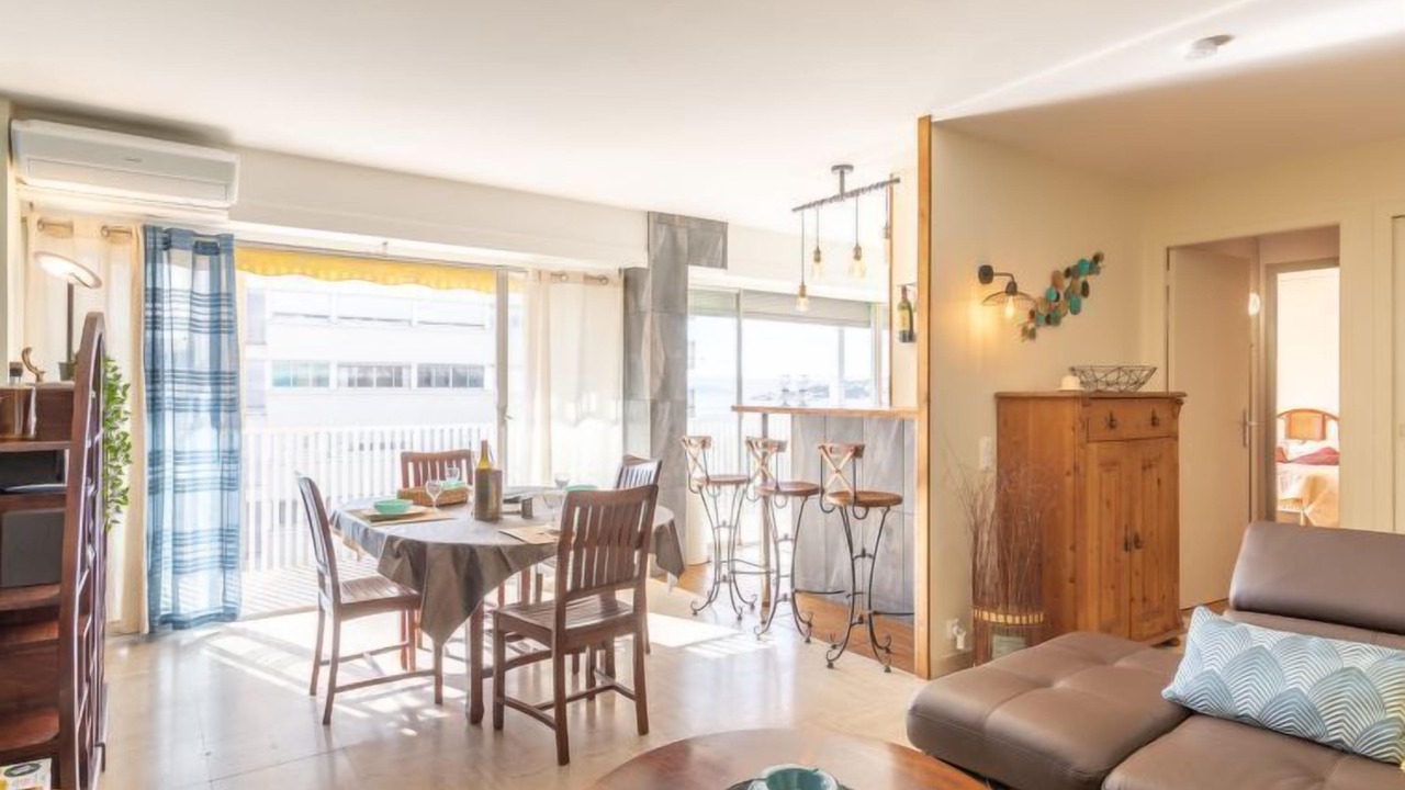 Photo of Livingroom in Sainte-Maxime City Centre