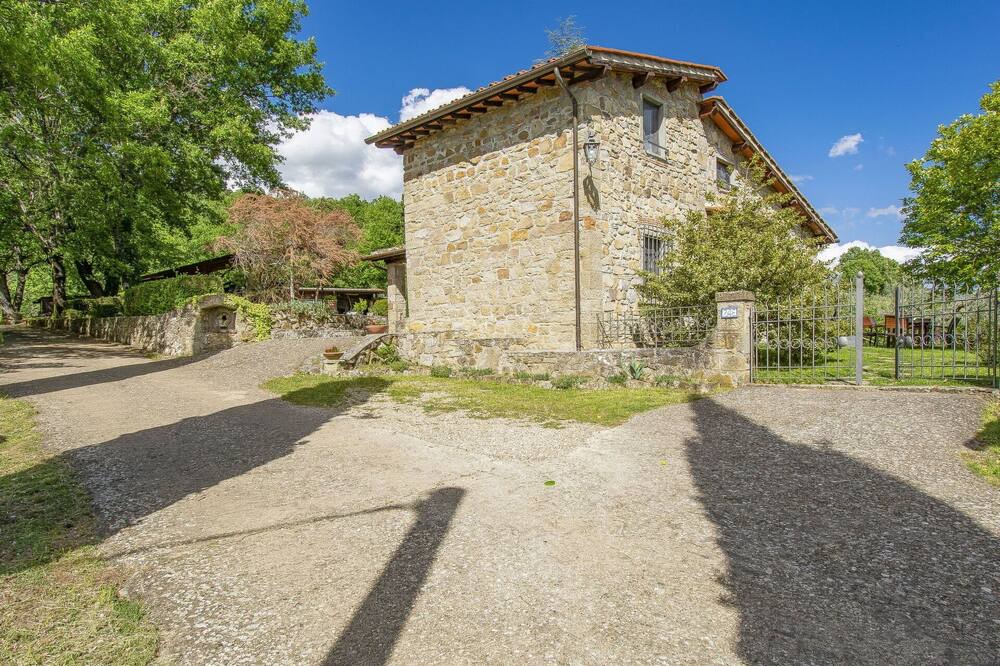 Photo of Outdoor in Loro Ciuffenna