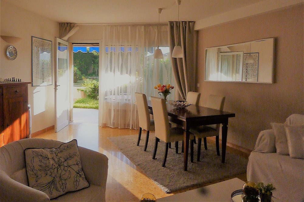 Photo of Livingroom in Saint-Jean-Cap-Ferrat
