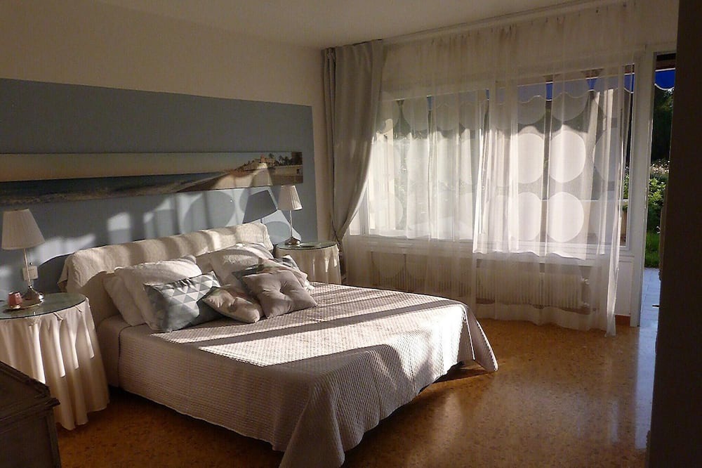Photo of Bedroom in Saint-Jean-Cap-Ferrat