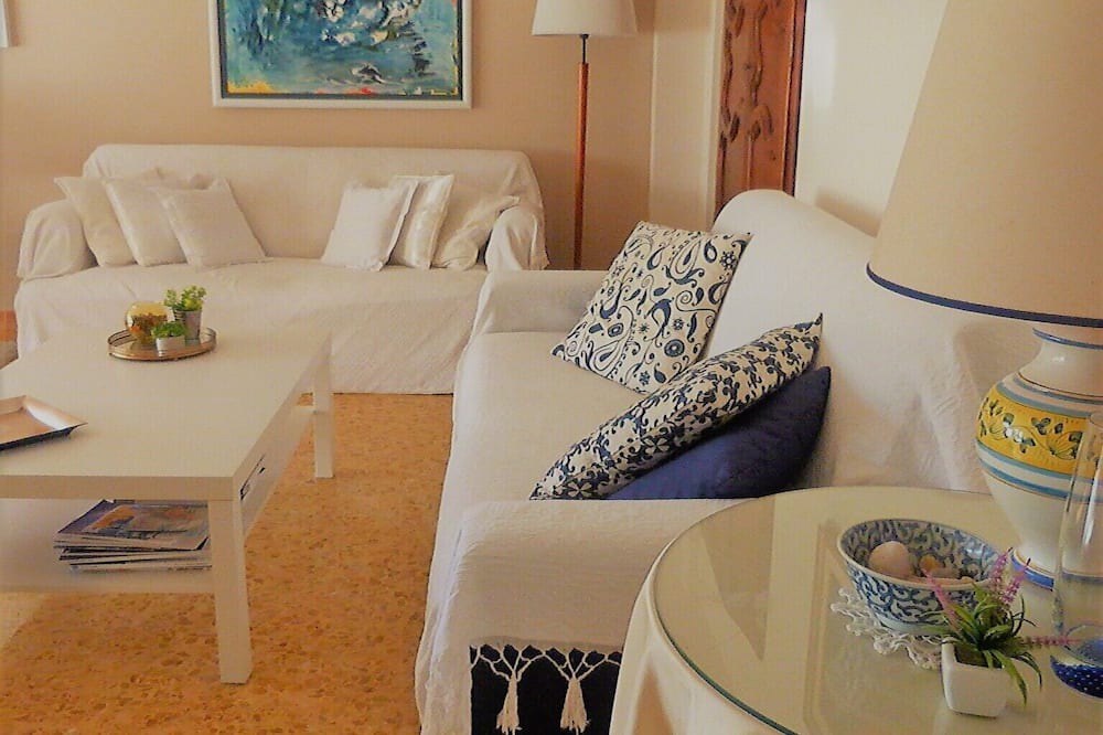 Photo of Livingroom in Saint-Jean-Cap-Ferrat