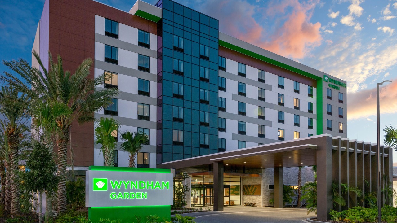 Photo of Outdoor in Florida Center