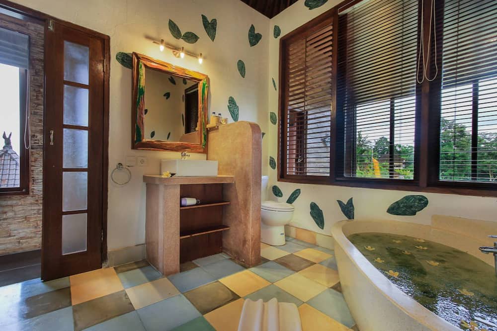 Photo of Bathroom in Sayan