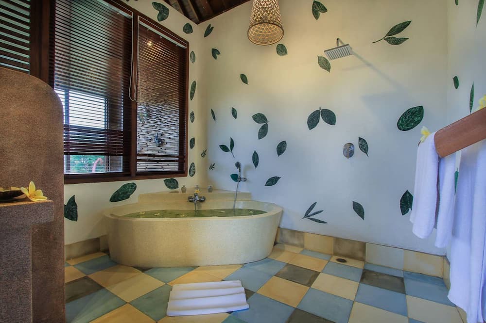Photo of Bathroom in Sayan