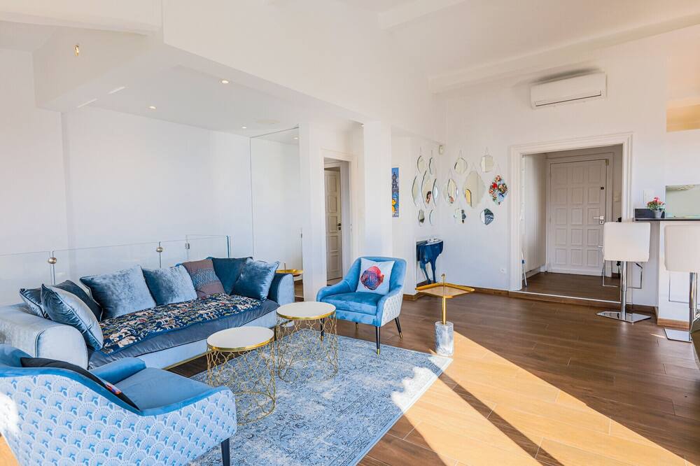 Photo of Livingroom in Mont Boron