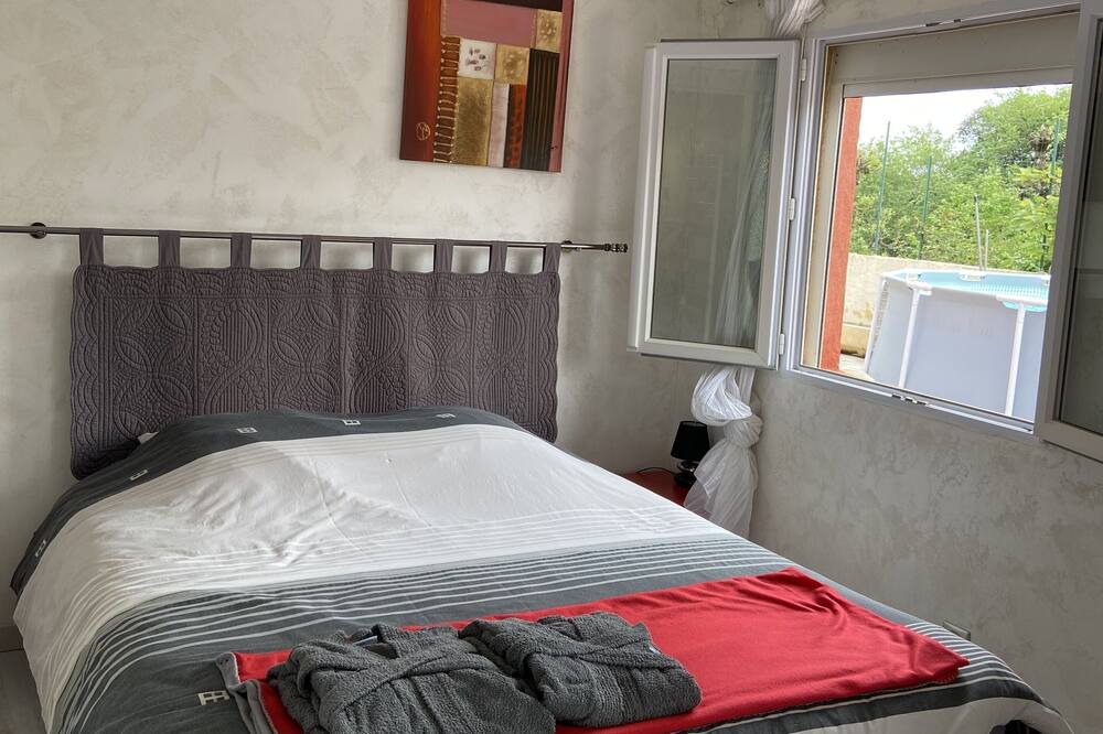 Photo of Bedroom in Roquefort-les-Pins