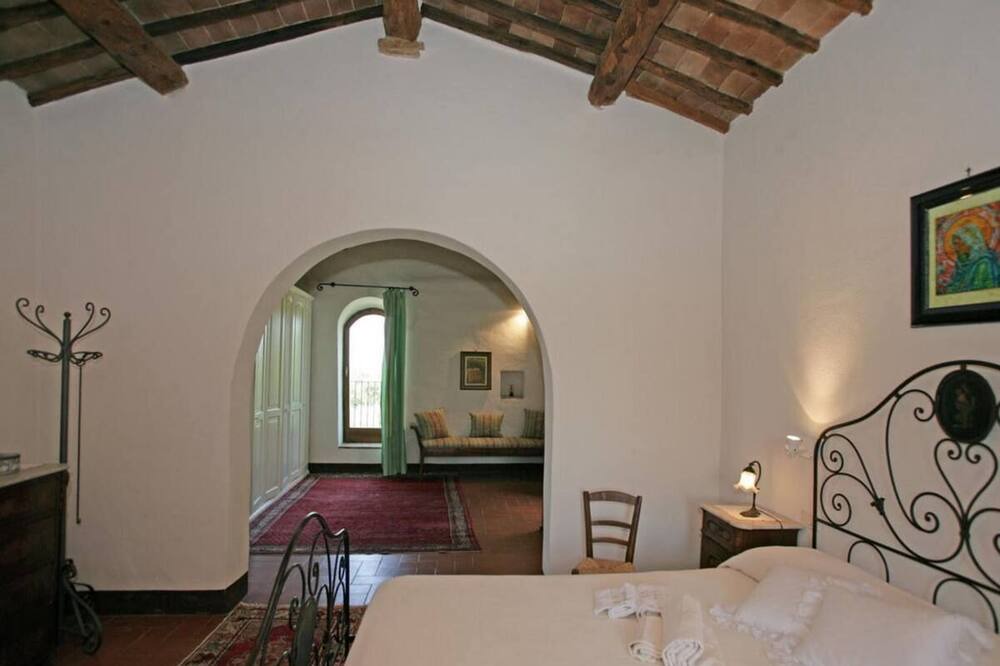 Photo of Bedroom in Pienza