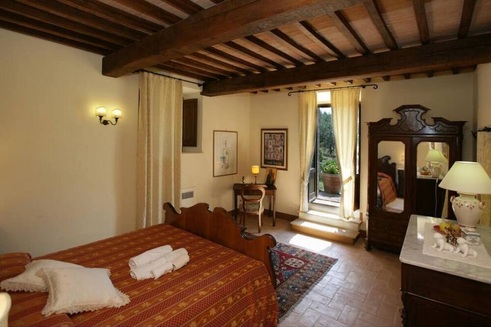 Photo of Bedroom in Pienza