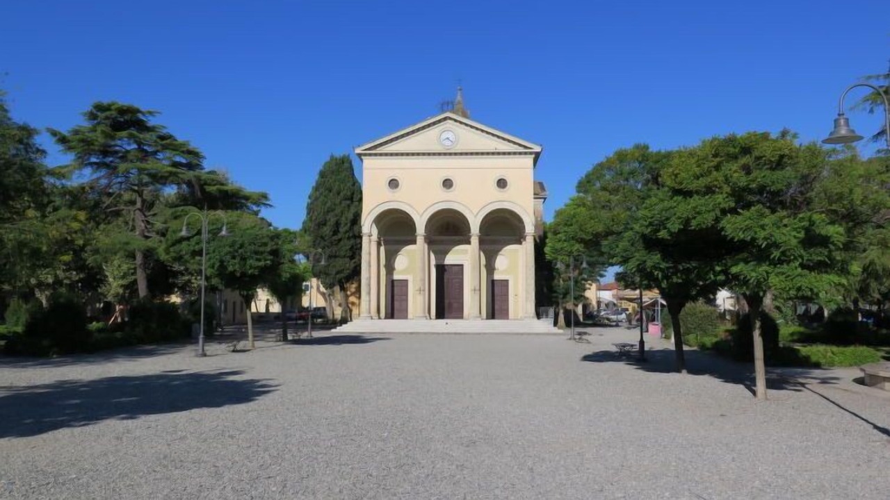 Photo of Buildings in Mazzanta
