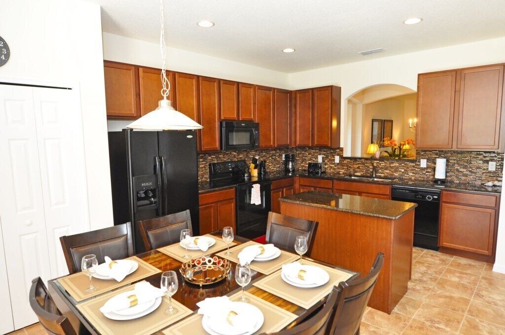 Photo of Kitchen in Watersong