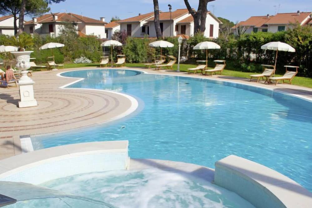 Photo of Outdoor in Mazzanta