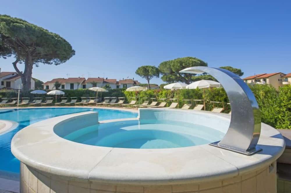 Photo of Outdoor in Mazzanta