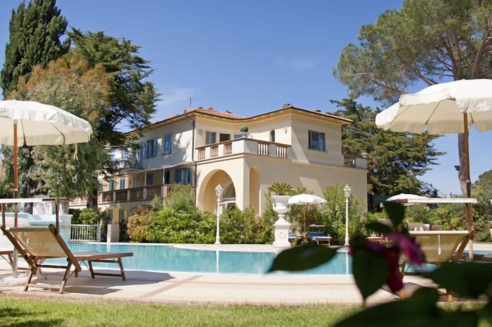 Photo of Outdoor in Mazzanta