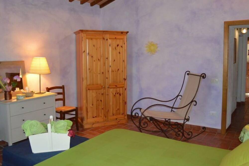 Photo of Bedroom in Asciano