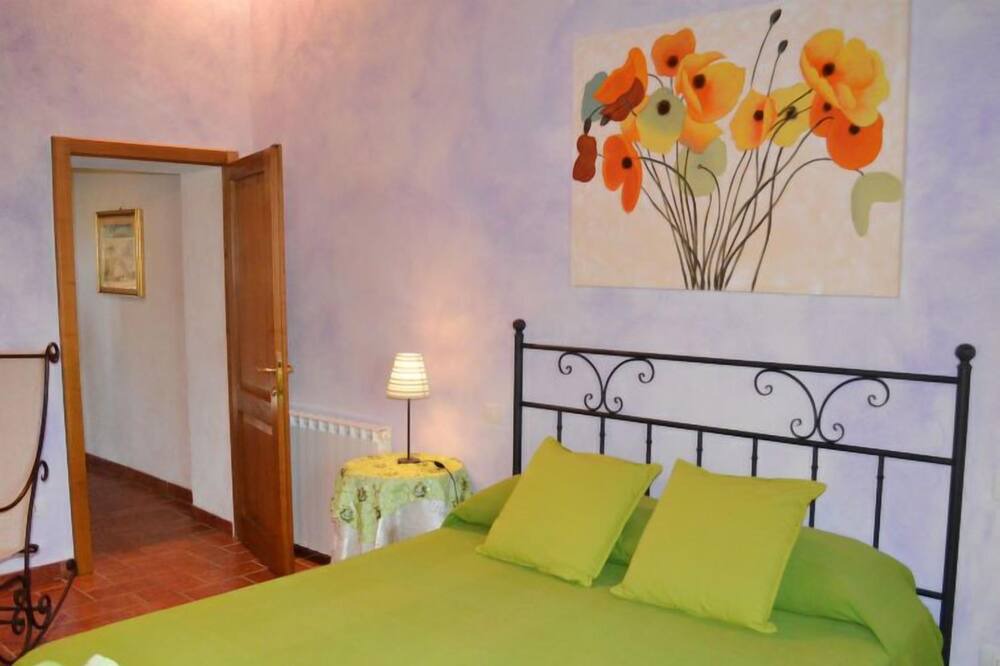 Photo of Bedroom in Asciano