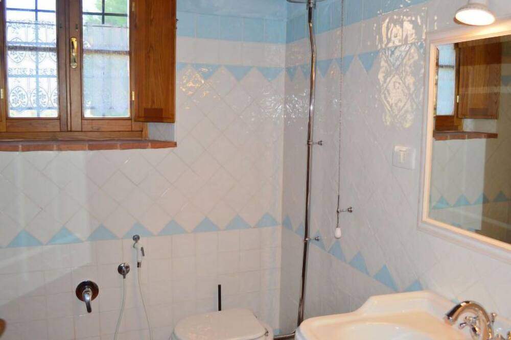 Photo of Bathroom in Asciano